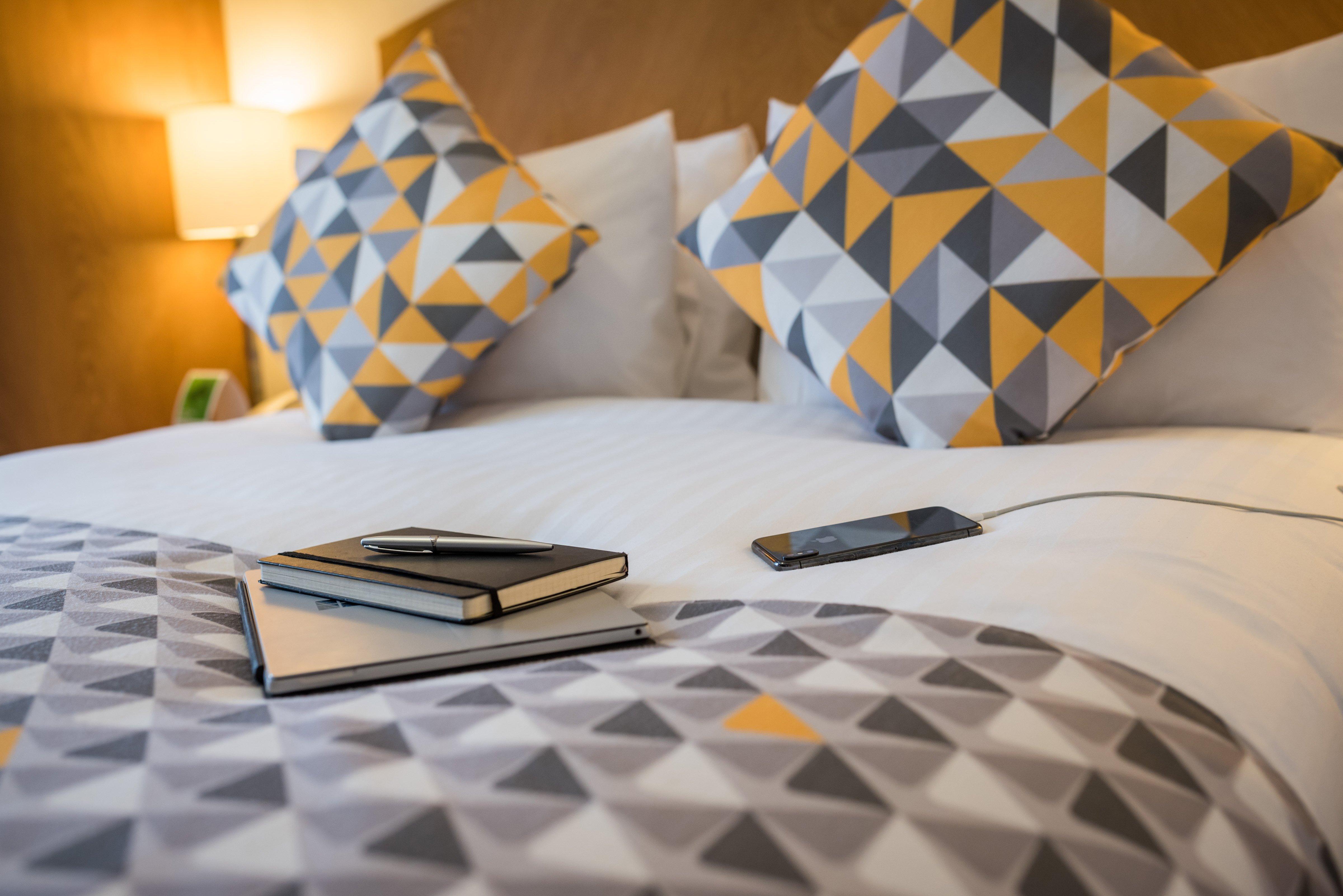 Holiday Inn Manchester West By Ihg Salford  Dış mekan fotoğraf