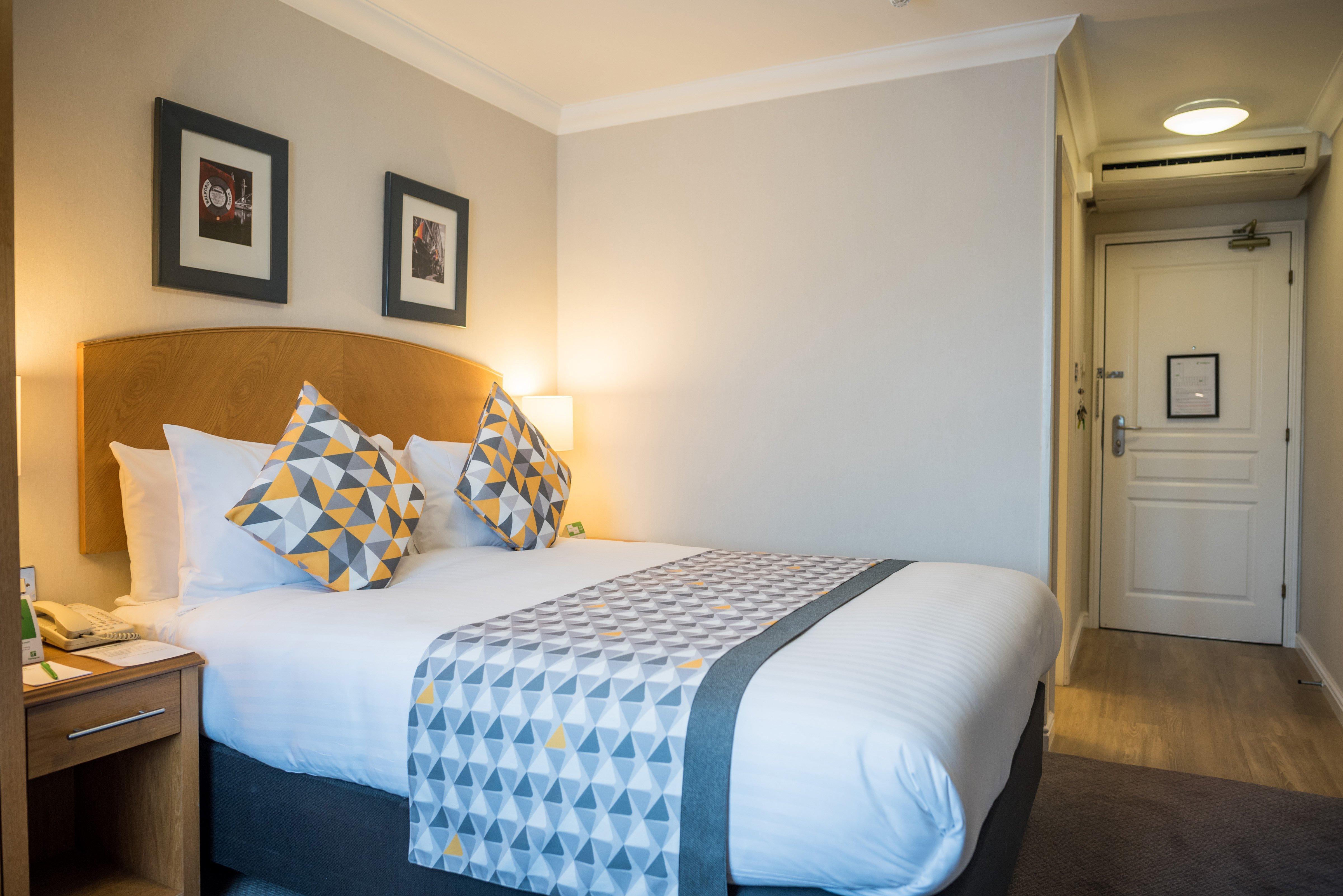 Holiday Inn Manchester West By Ihg Salford  Dış mekan fotoğraf