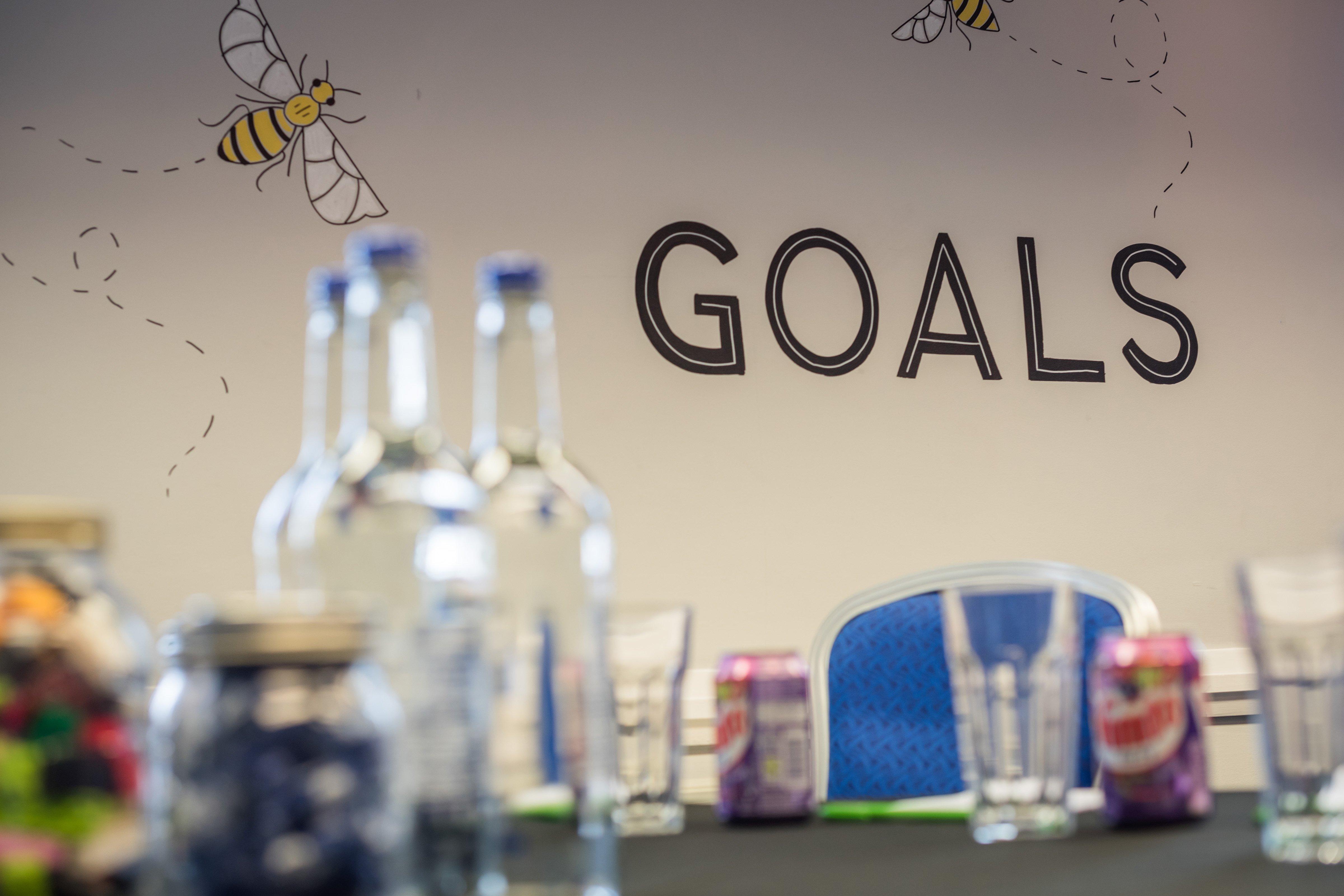 Holiday Inn Manchester West By Ihg Salford  Dış mekan fotoğraf