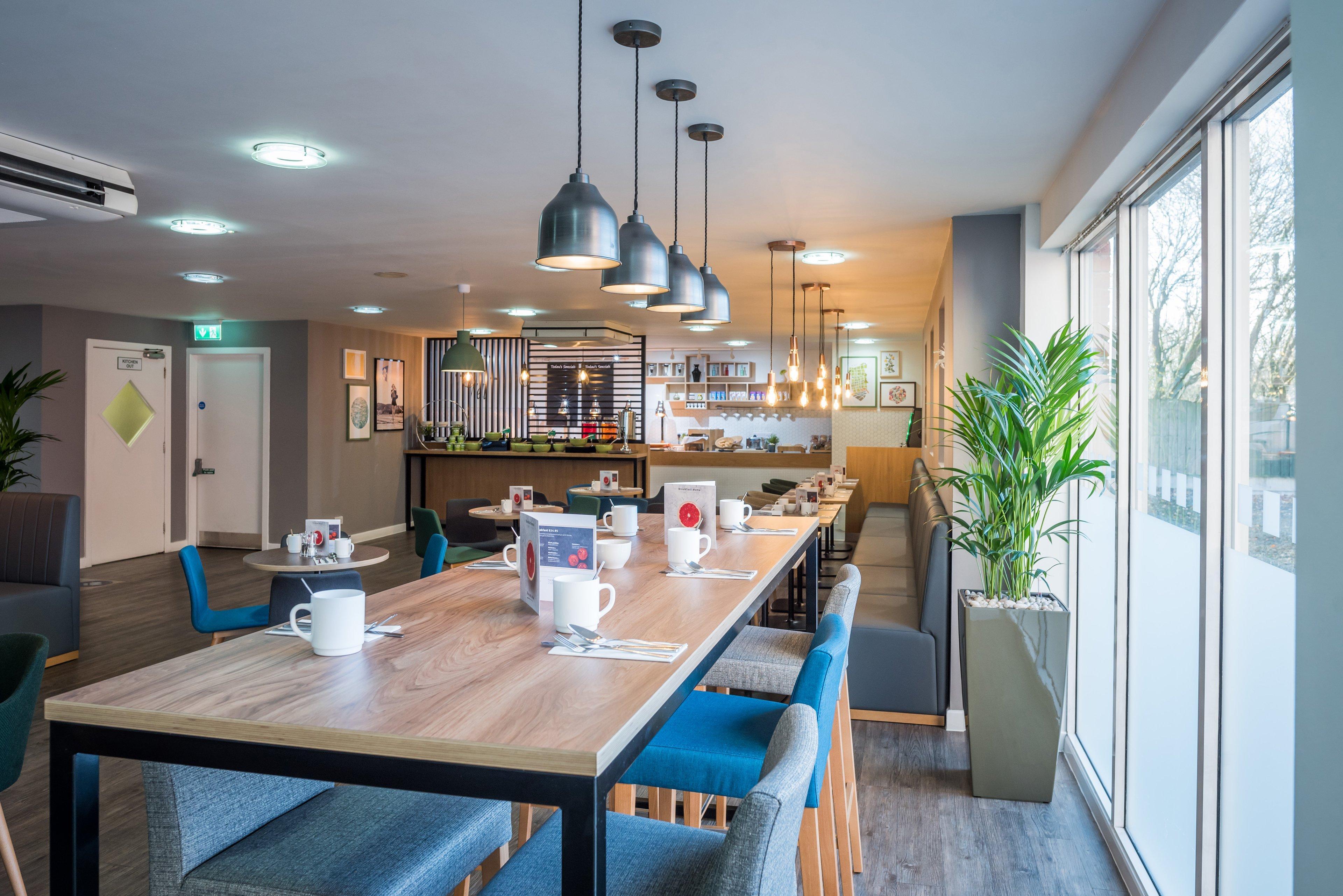 Holiday Inn Manchester West By Ihg Salford  Dış mekan fotoğraf