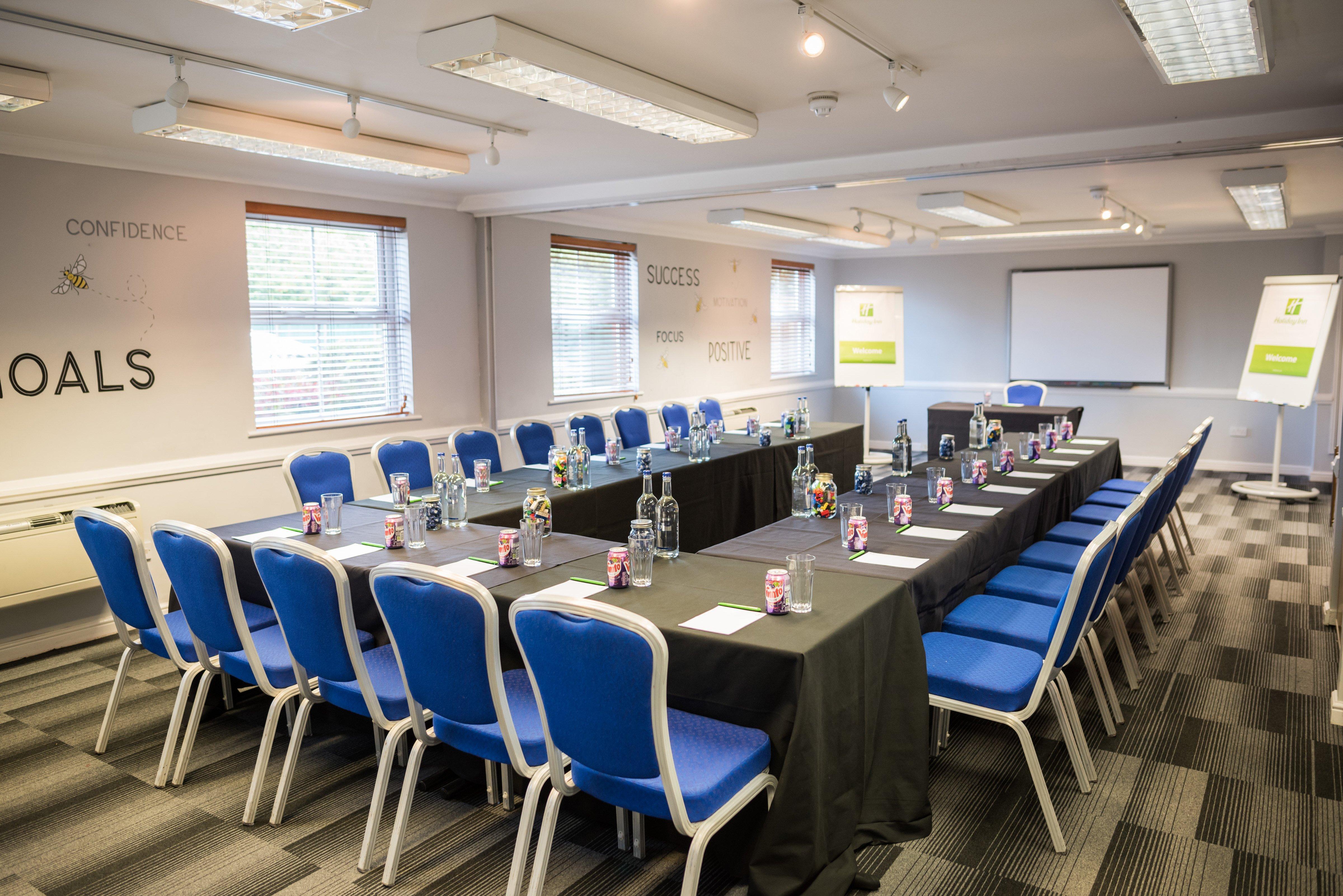 Holiday Inn Manchester West By Ihg Salford  Dış mekan fotoğraf