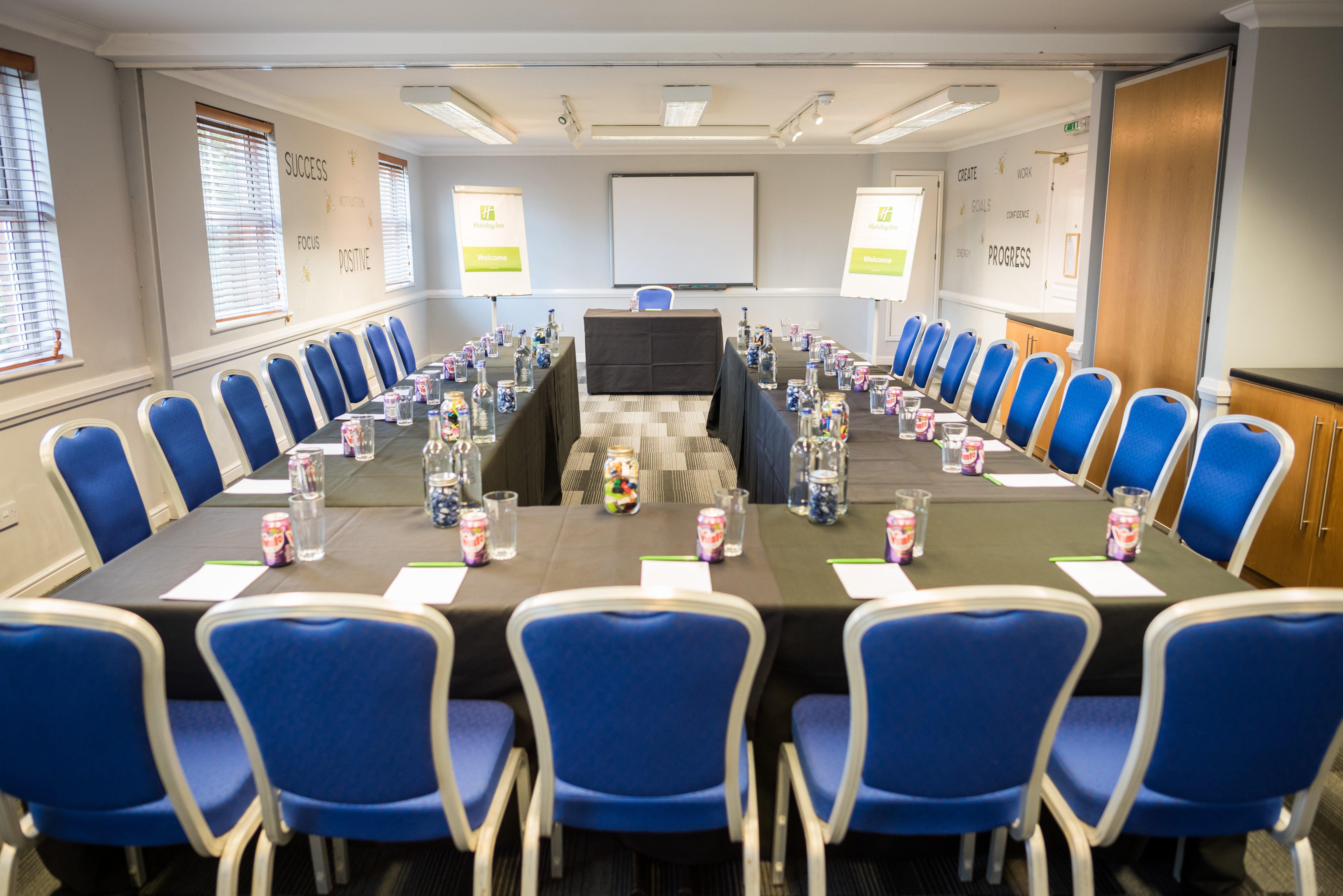 Holiday Inn Manchester West By Ihg Salford  Dış mekan fotoğraf