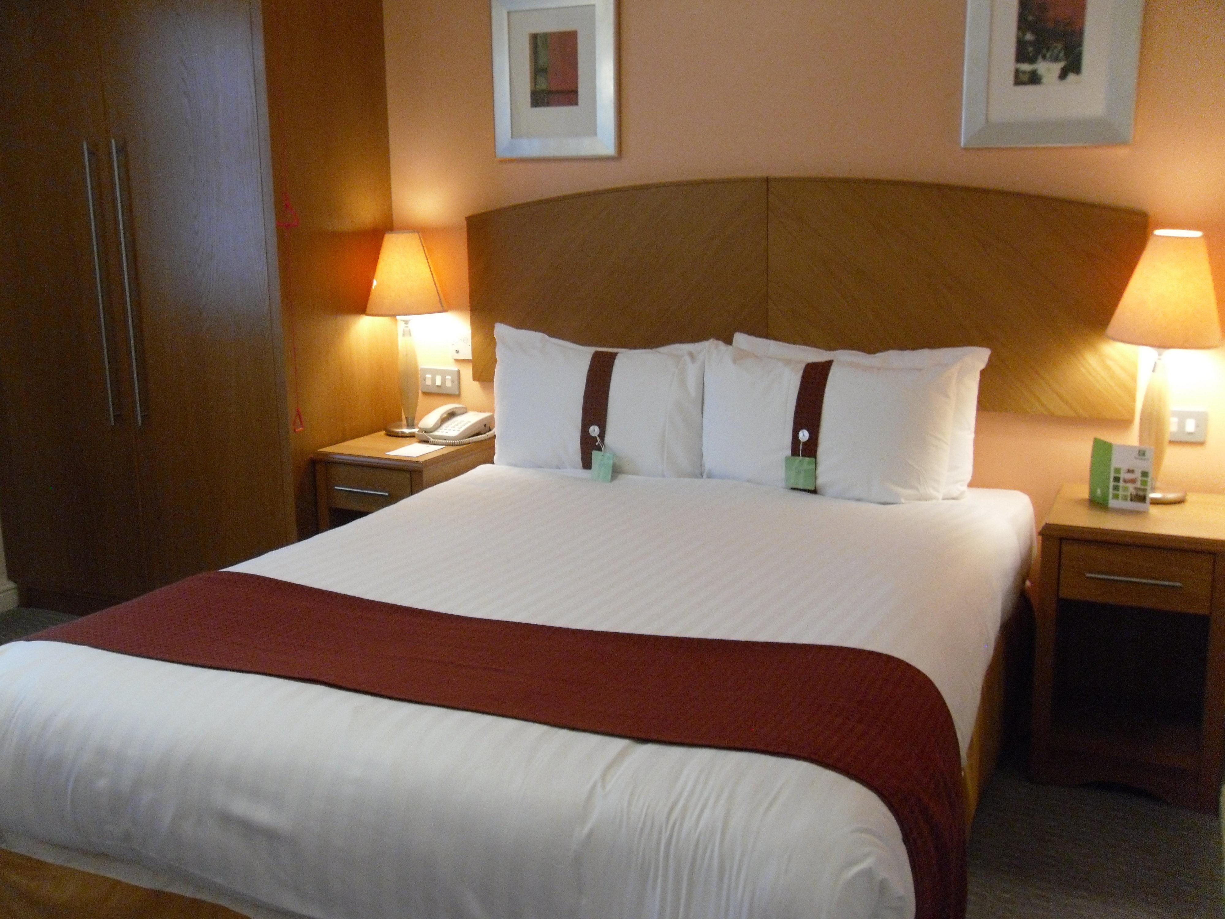 Holiday Inn Manchester West By Ihg Salford  Dış mekan fotoğraf
