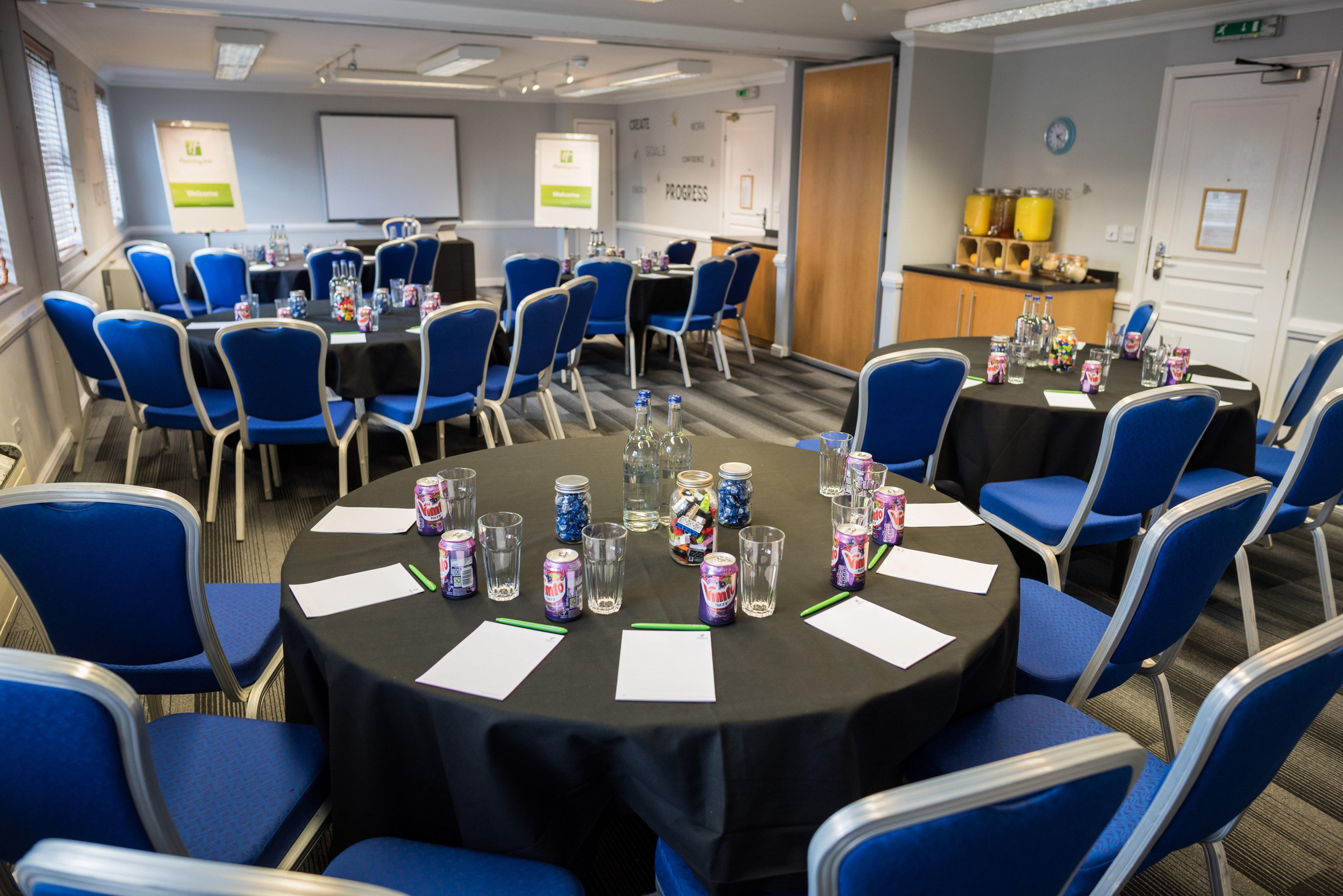 Holiday Inn Manchester West By Ihg Salford  Dış mekan fotoğraf