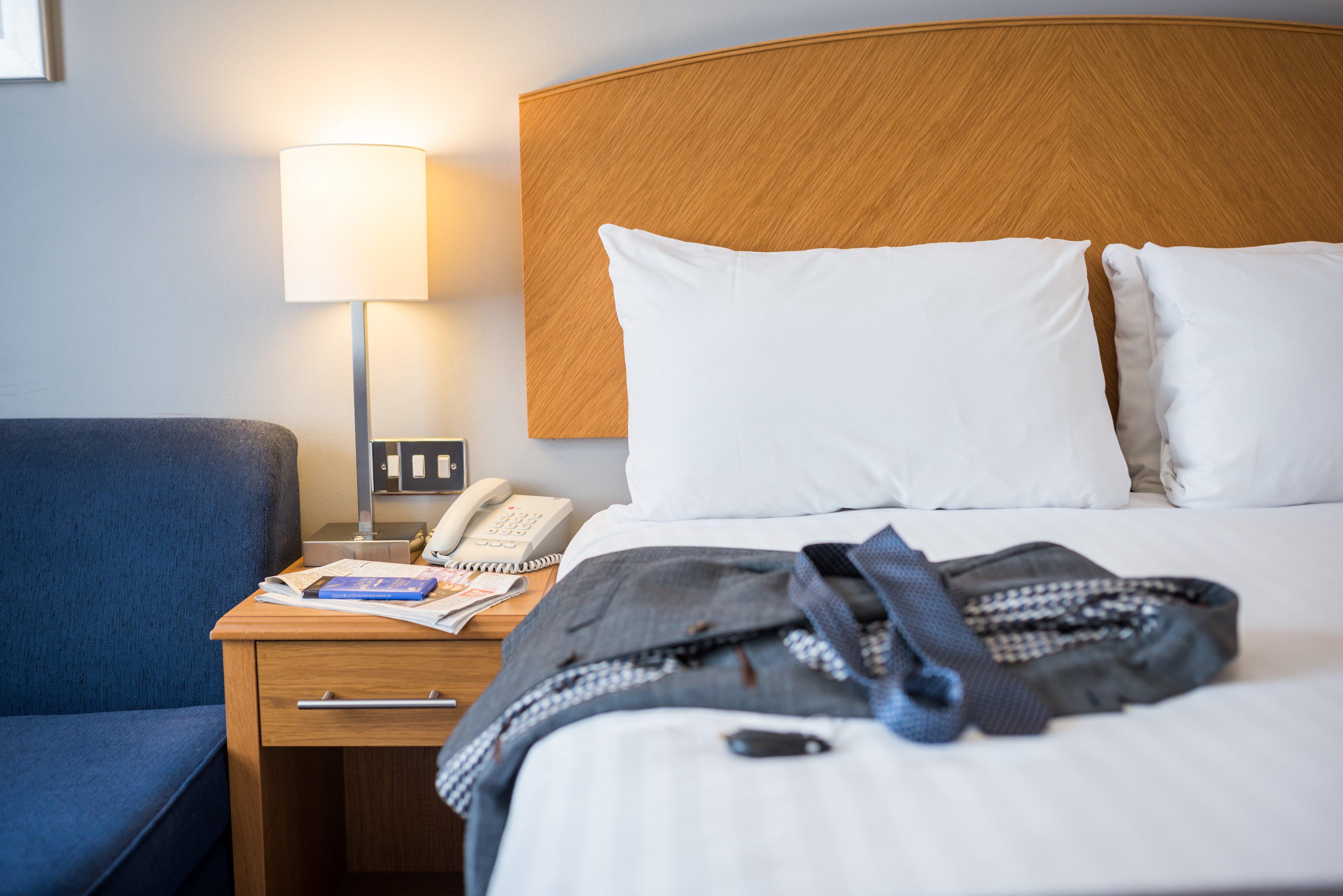 Holiday Inn Manchester West By Ihg Salford  Dış mekan fotoğraf